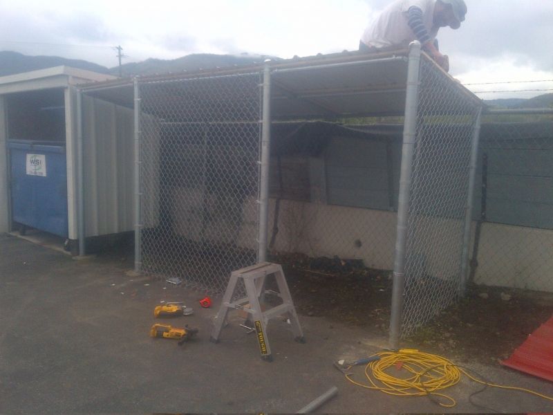 7 ft high with roof to make a shed new commercial chain link fencing