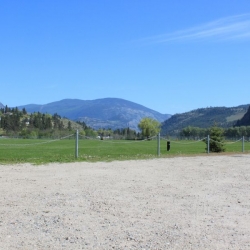 3 ft high post and chain fence penticton