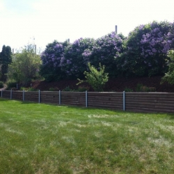 support posts for decaying retaining wall