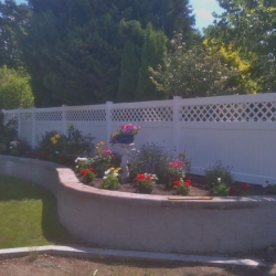 5 ft high privacy with lattice
